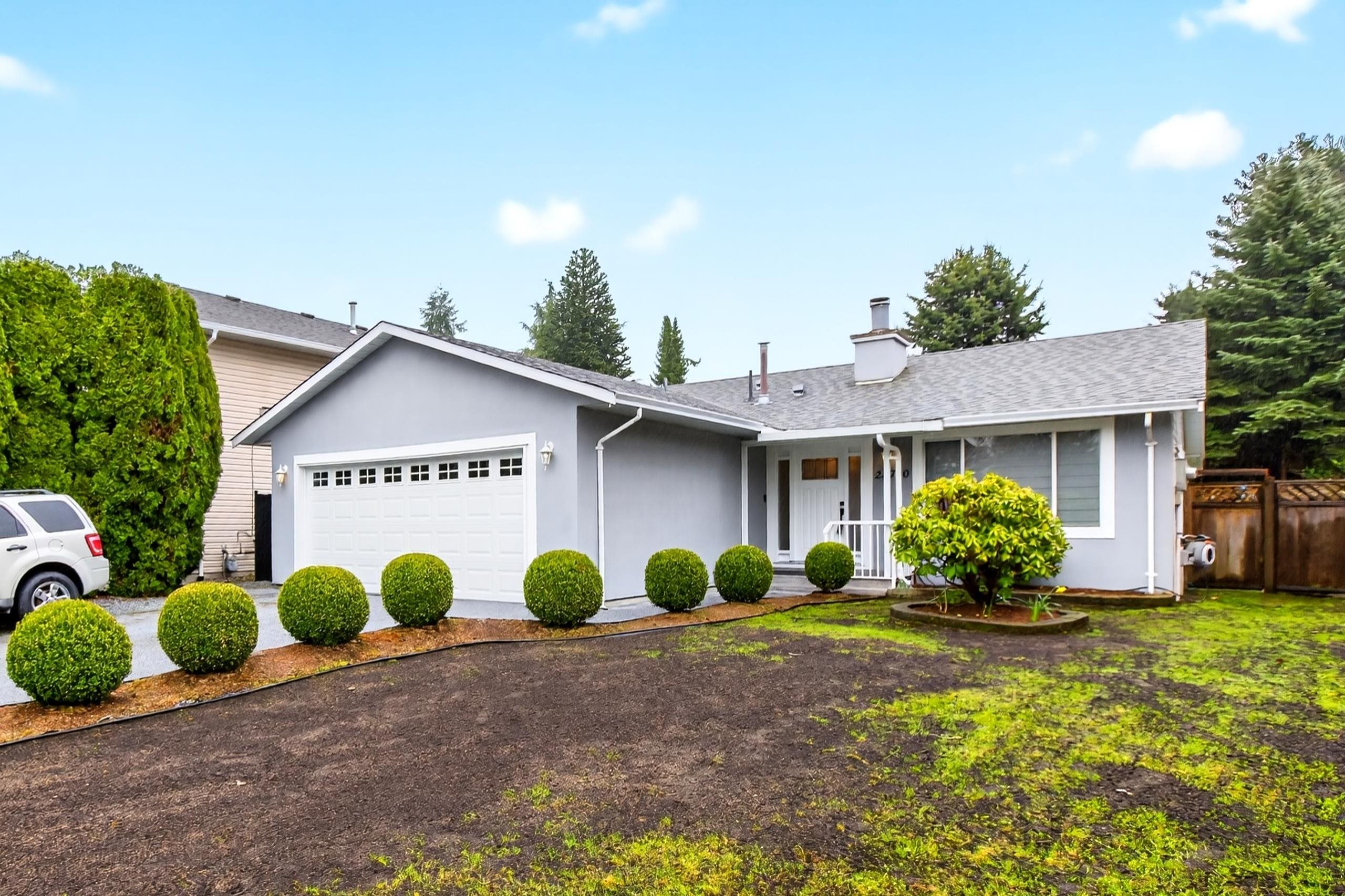 22700 Balabanian Circle, Maple Ridge, BC, V2X 9C3 photo 2