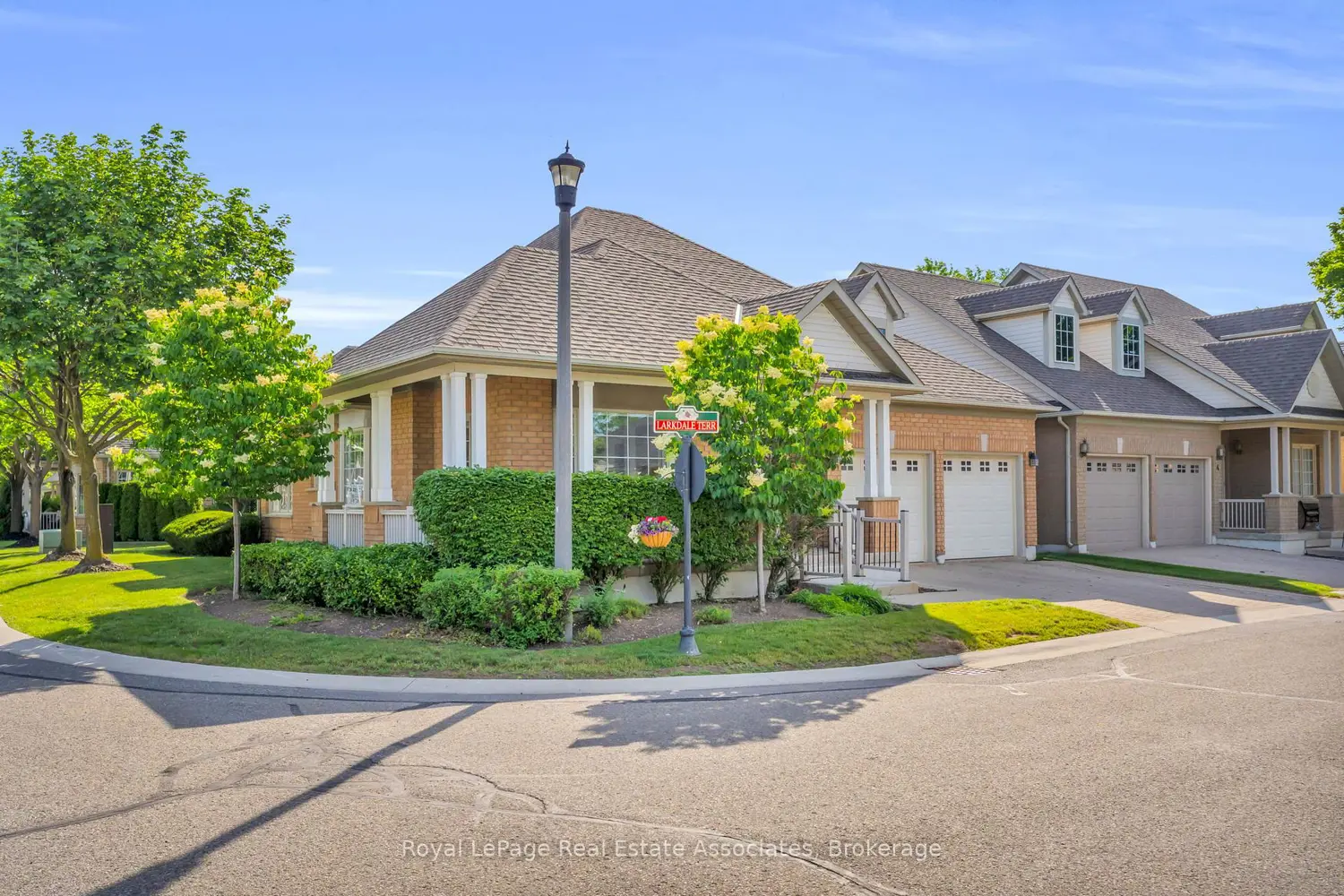 2 Larkdale Terrace 12