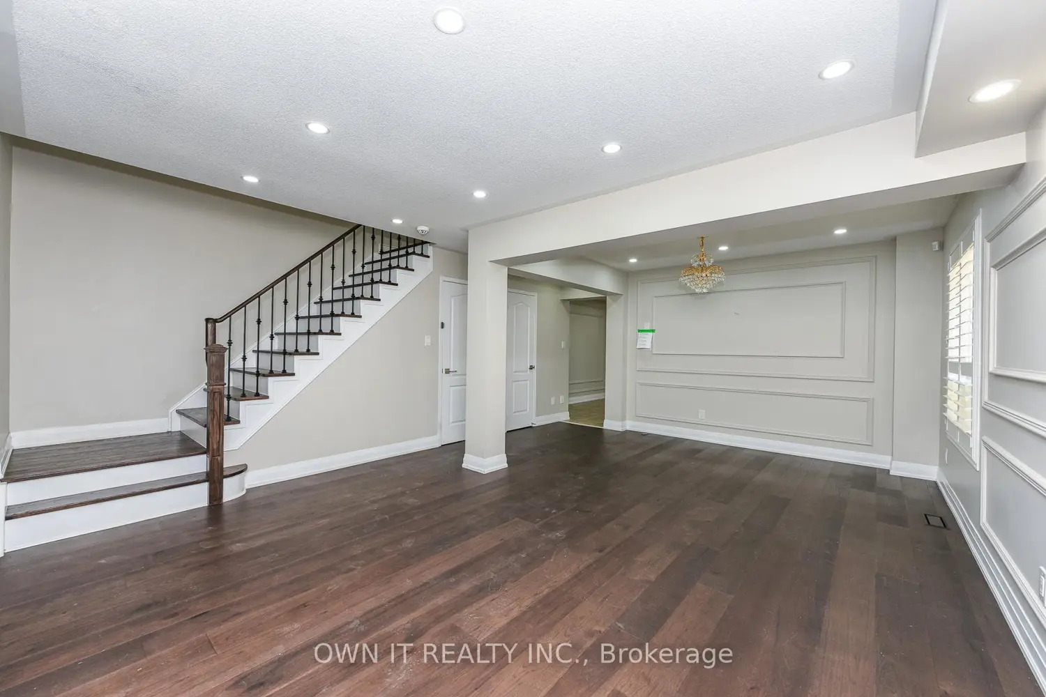 3035 Mission Hill Drive photo 5