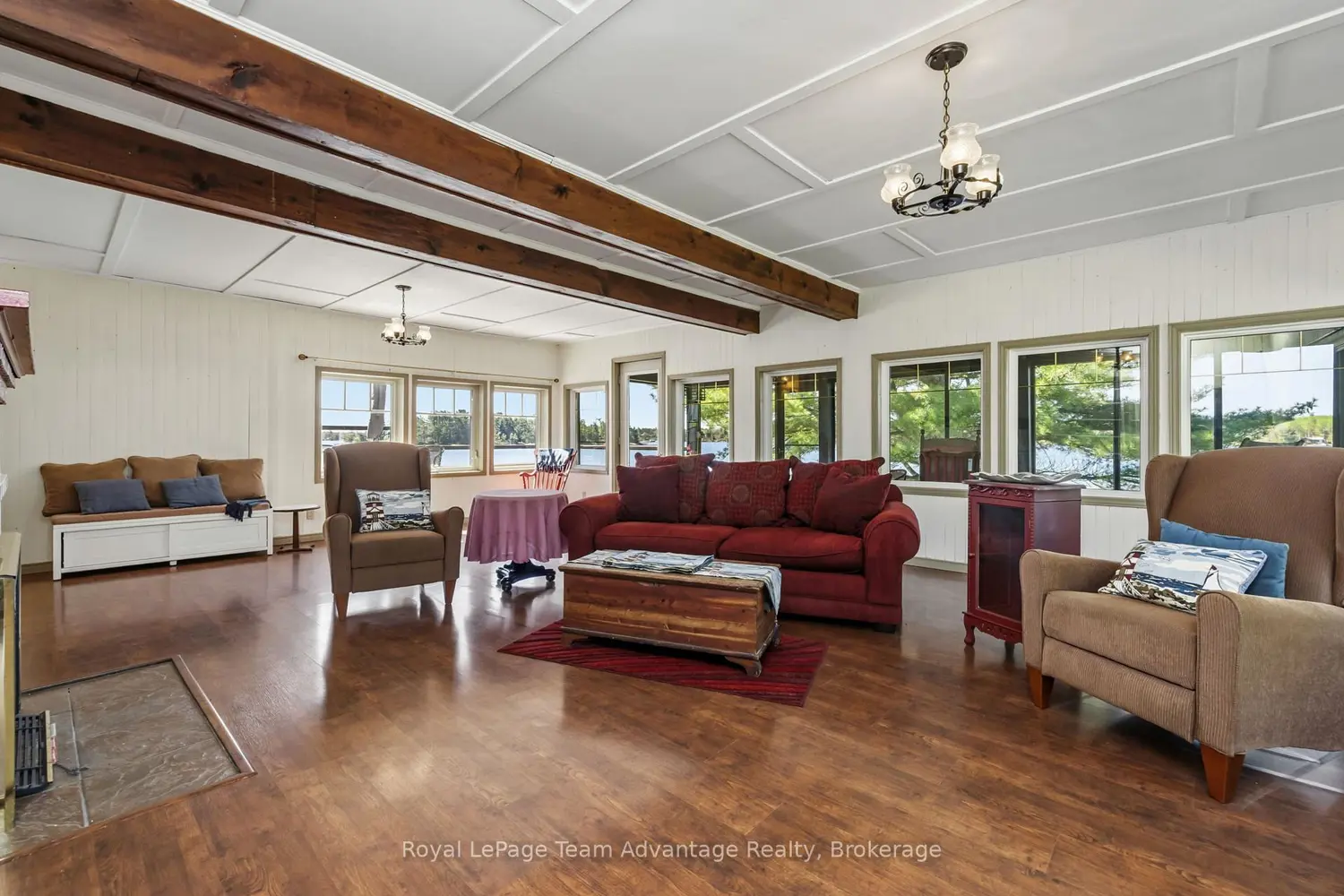 121 Rattlebear Drive photo 4