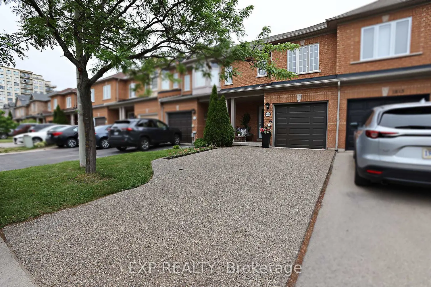 1815 Mccoy Avenue photo 3