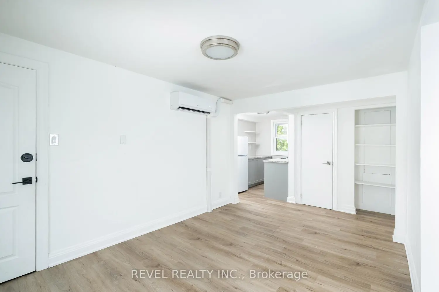 1182 Linbrook Road photo 4