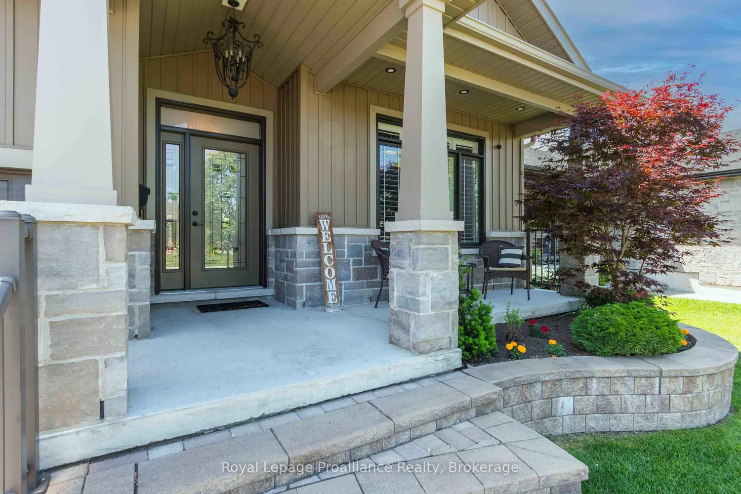 80 Ambrosia Terrace photo 3