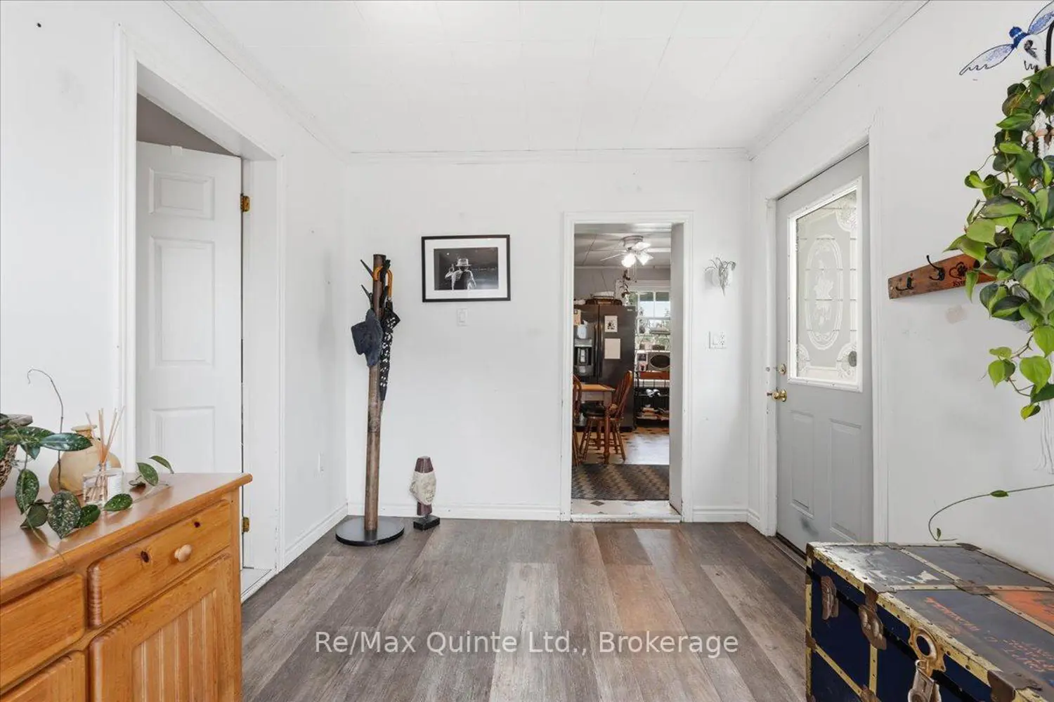 235 Pine Street photo 3