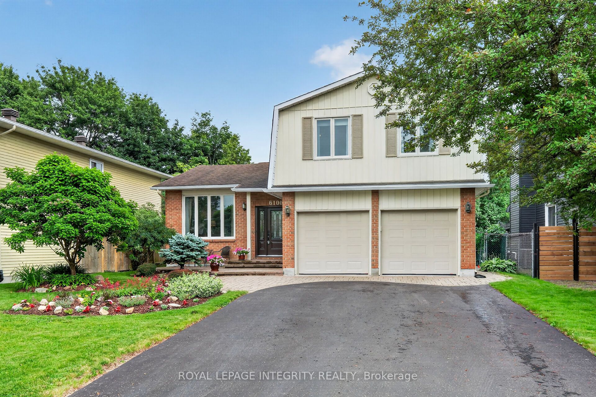 6100 Vineyard Drive, Ottawa, ON, K1C 2K2