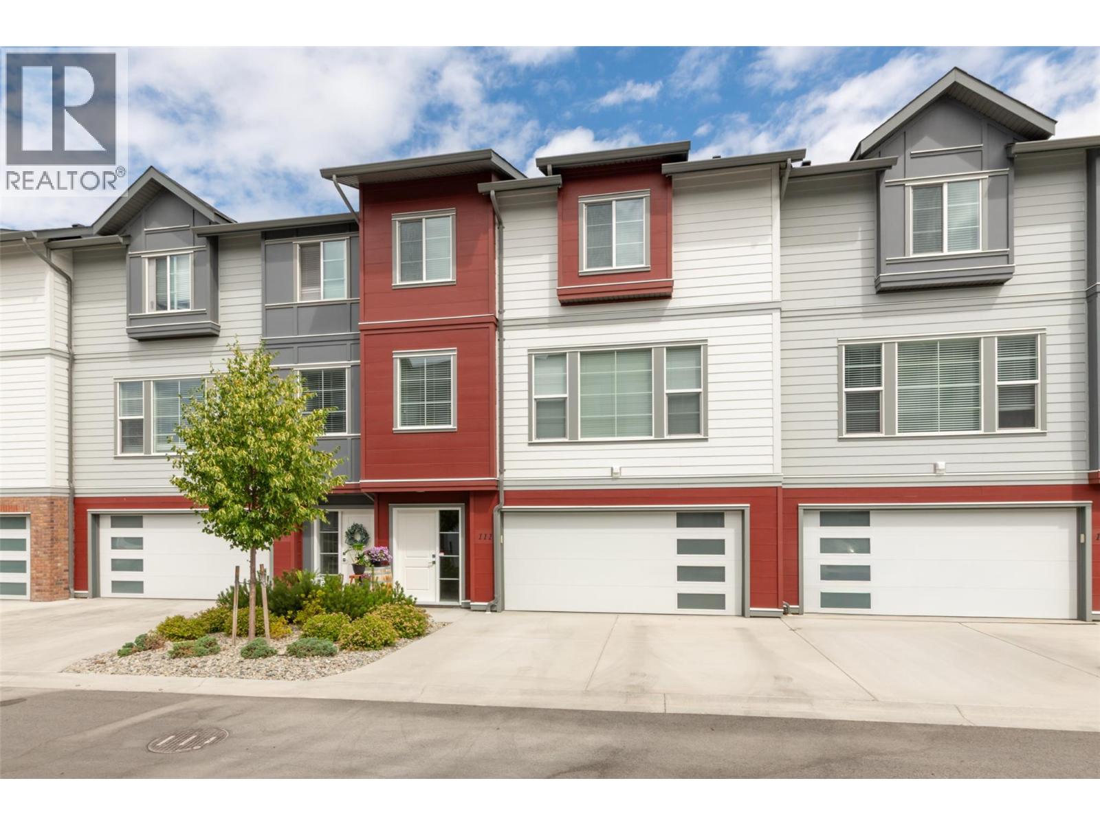 111-4025 Gellatly Road South, West Kelowna, BC, V4T2P8