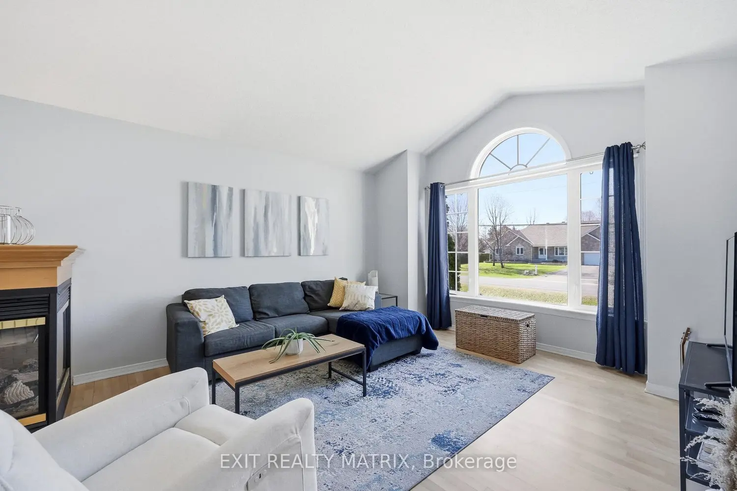 2117 Lemery Street photo 2