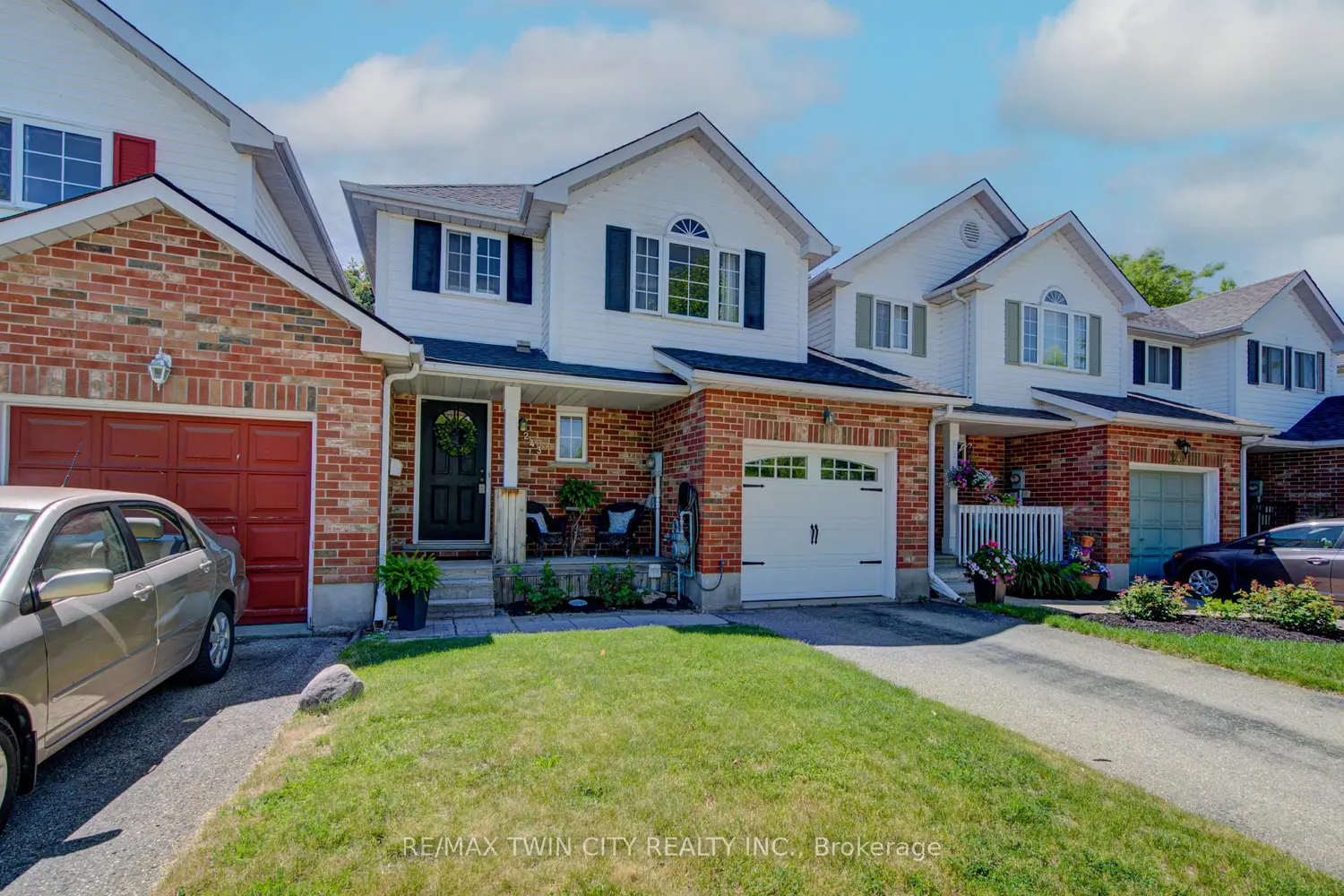 243 Auburn Drive photo 2