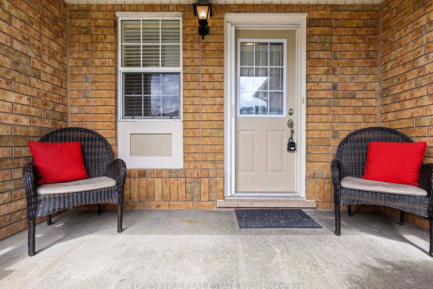 1066 Cooper Avenue photo 2