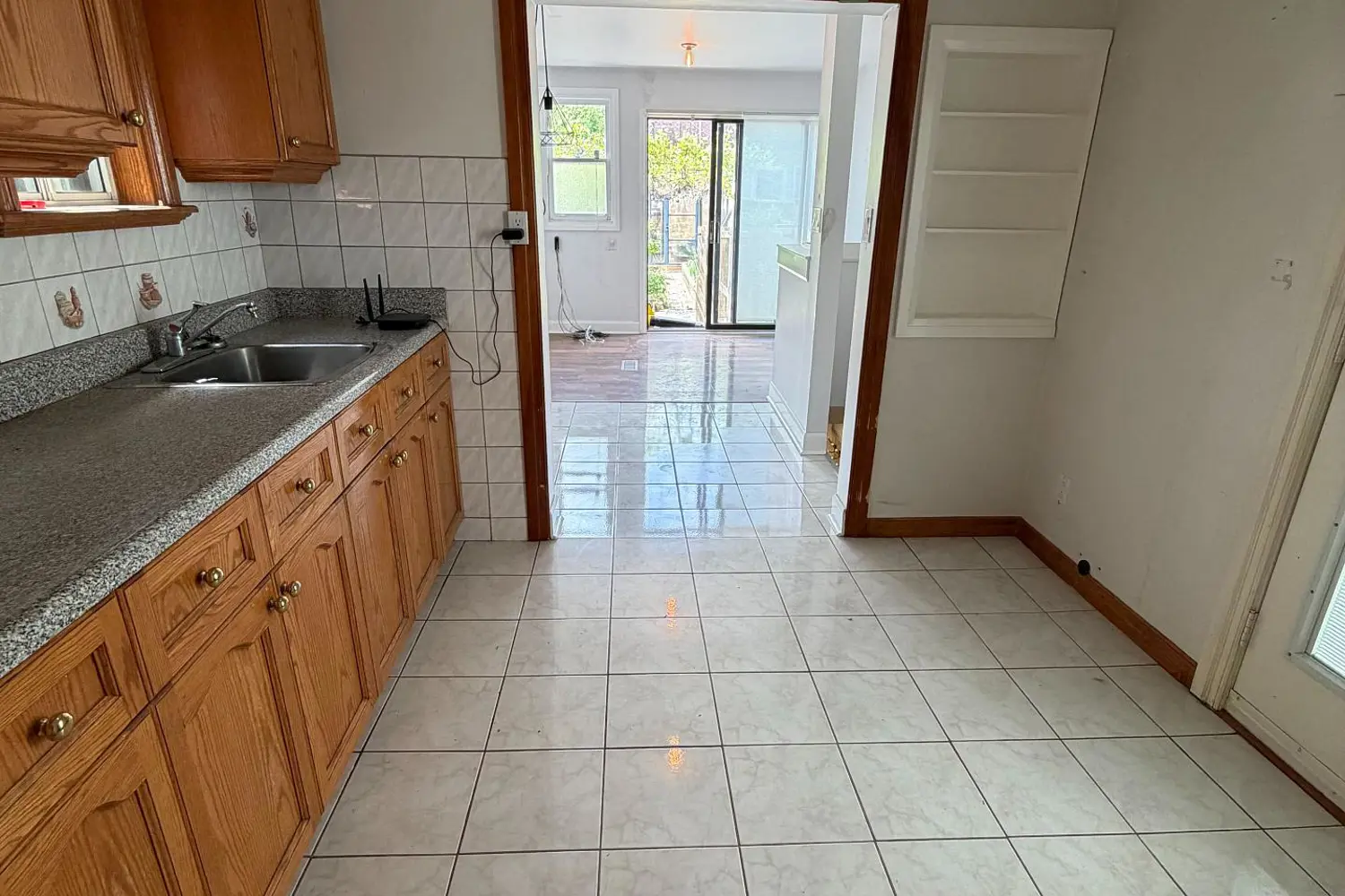 364 Winona Drive photo 5