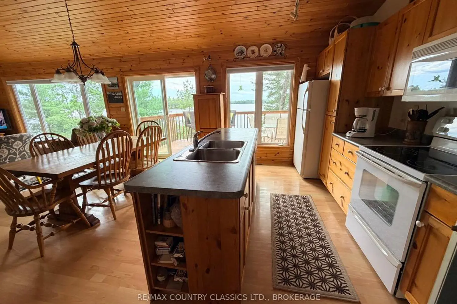 242B North Shore Road photo 2