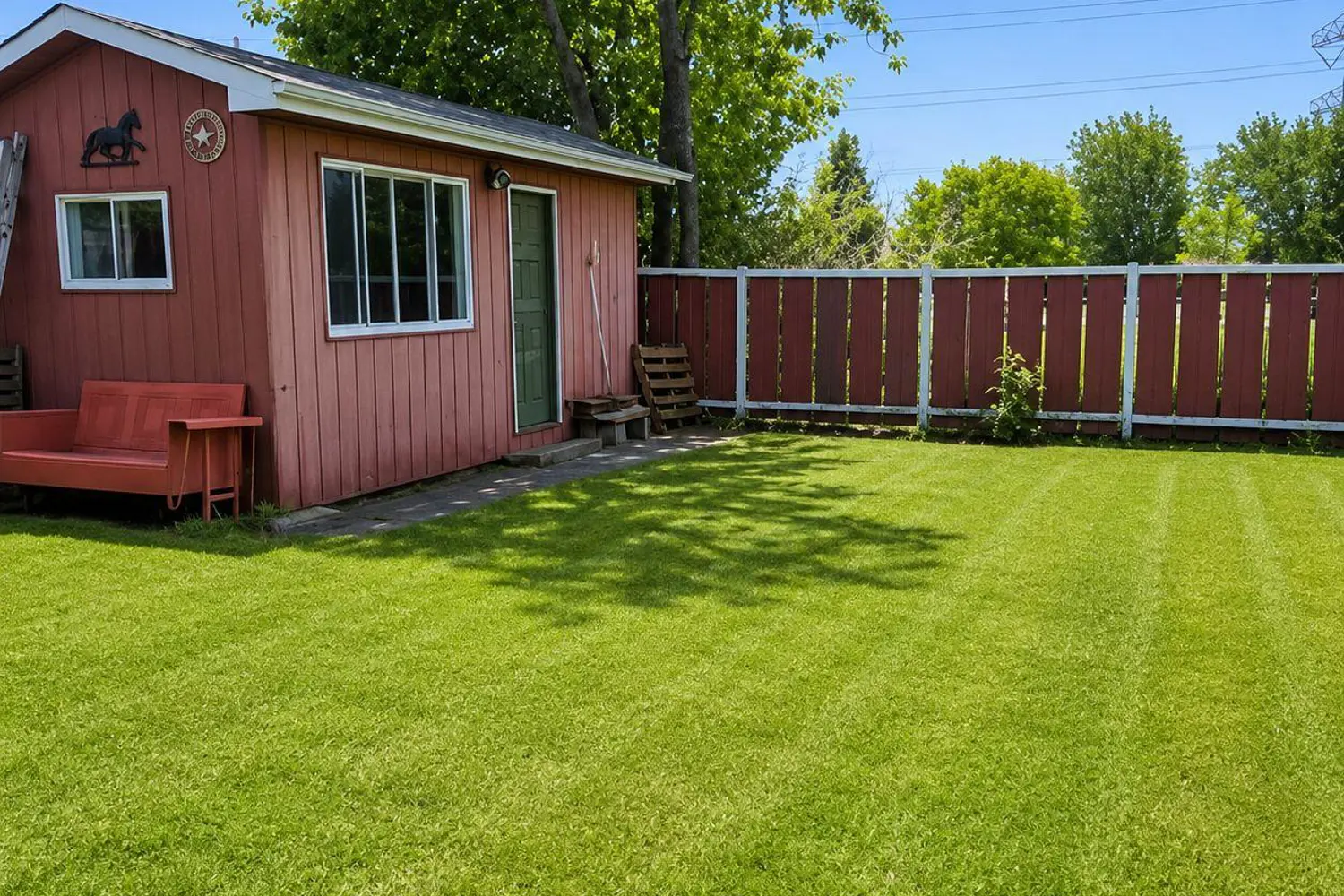 320 Balmoral Avenue photo 3