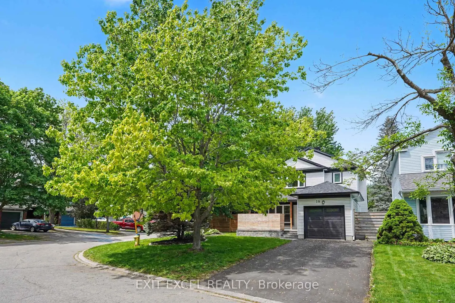 16 Lima Way photo 2