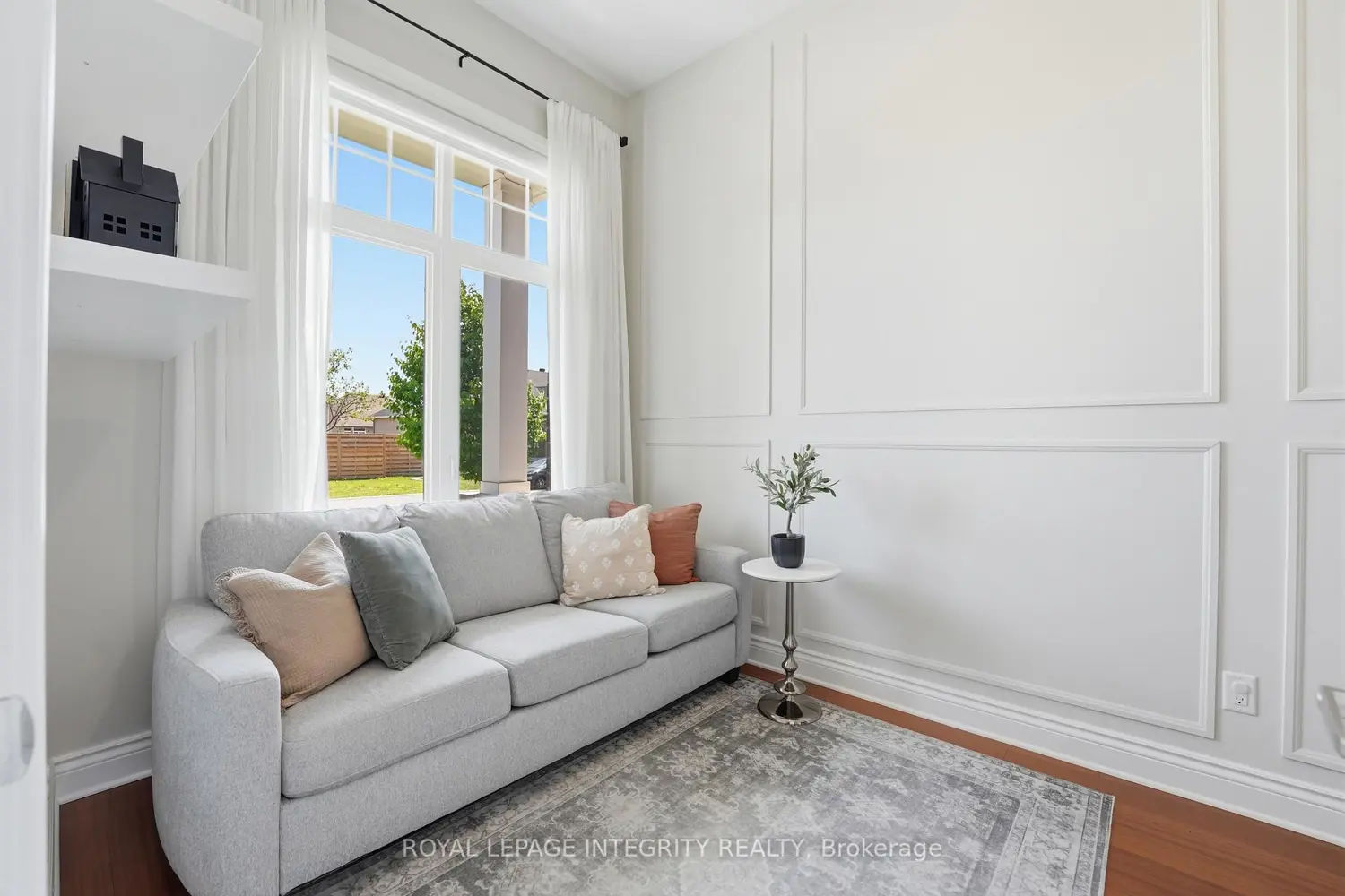 23 Borland Drive photo 3