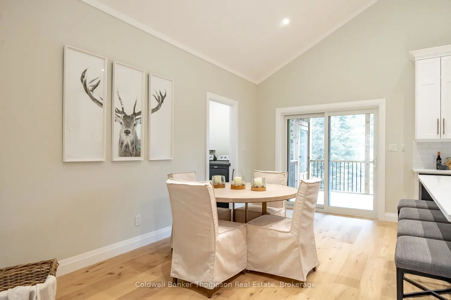 437 Halls Road photo 5
