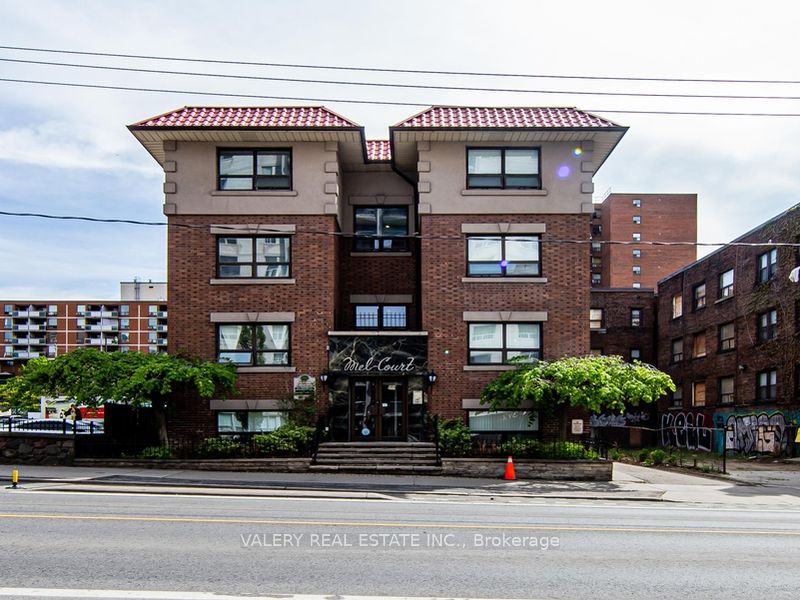 106-391 Sherbourne Street, Toronto, ON, M4X 1K4