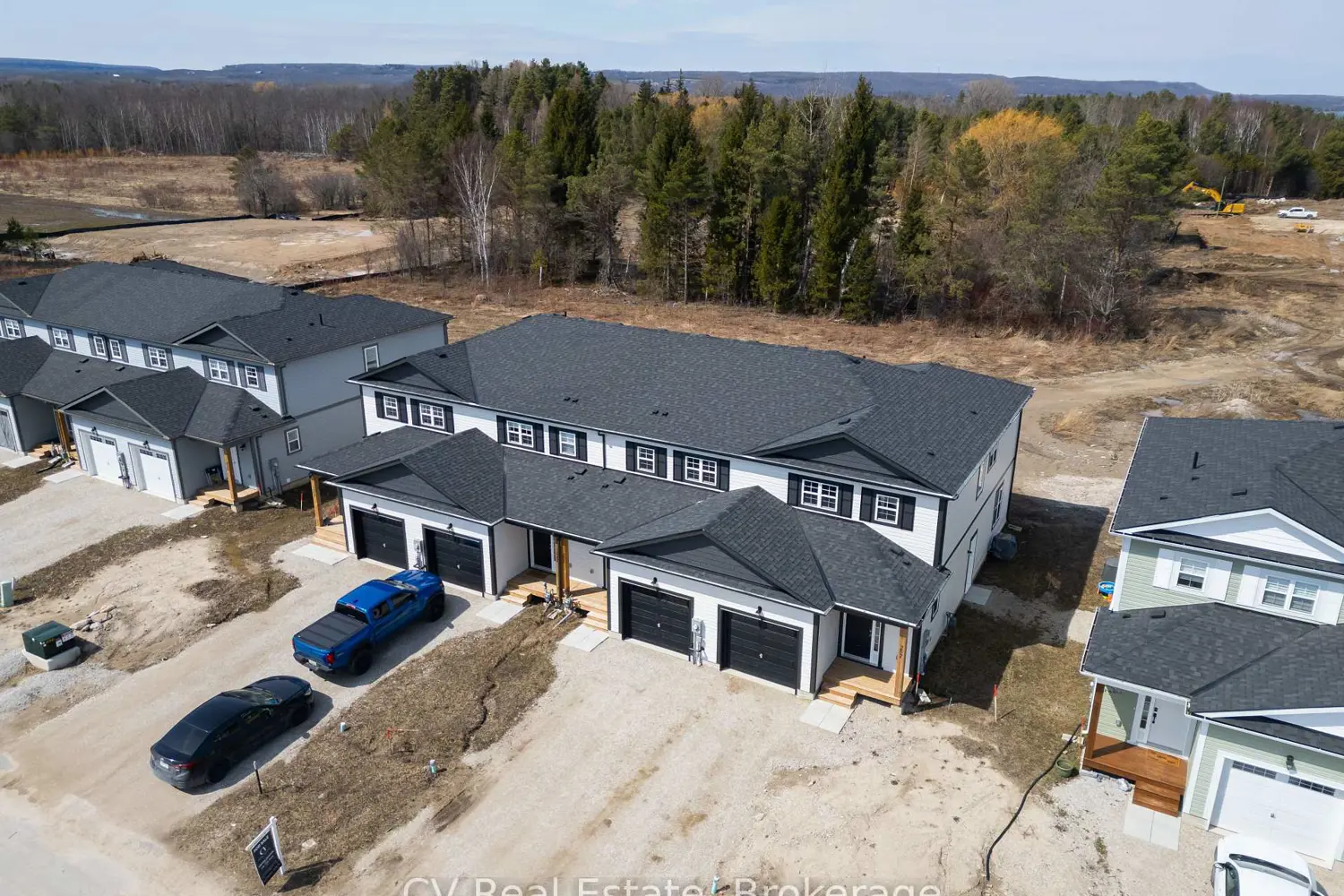209 Equality Drive photo 2