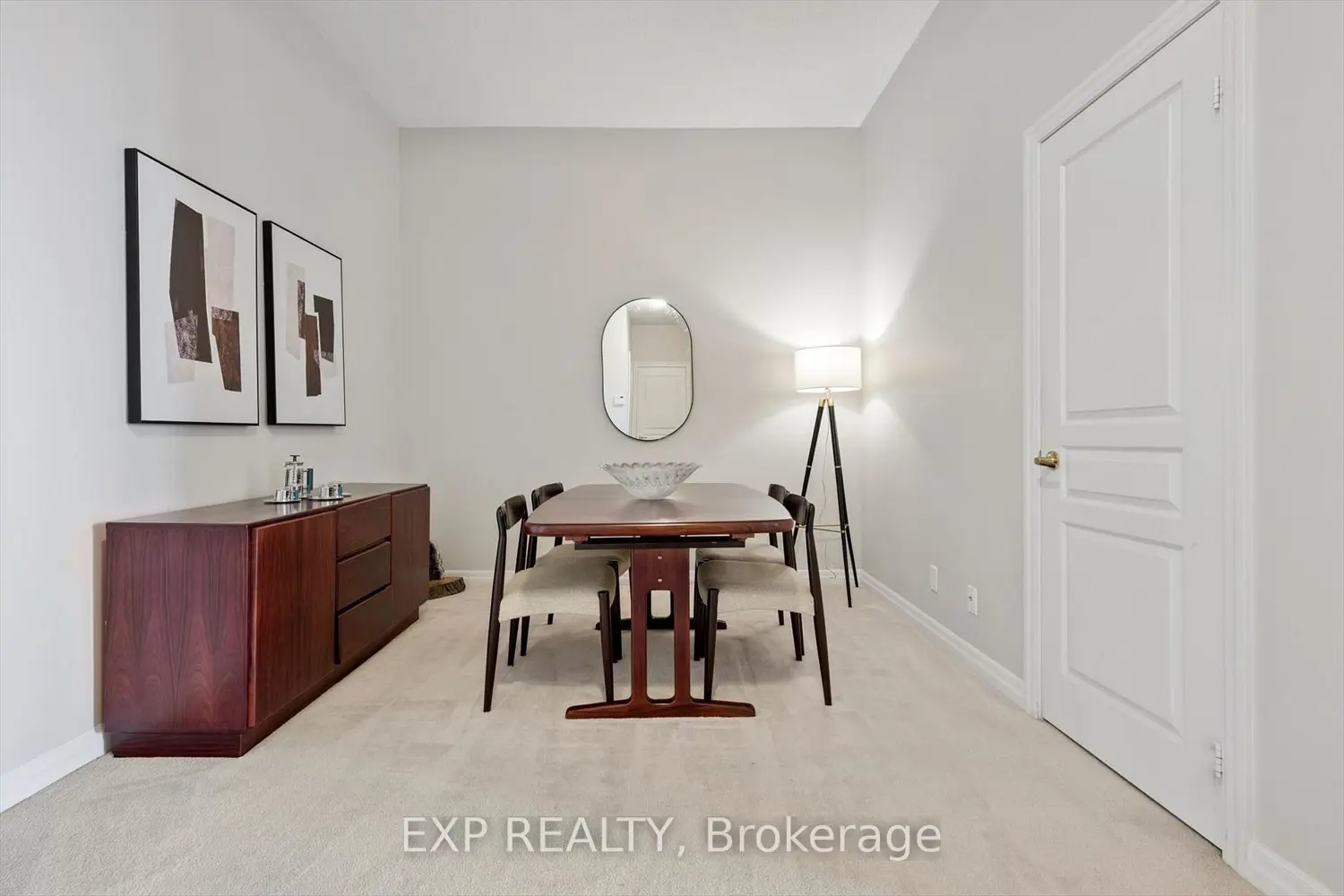 70 Port Street 607 photo 3