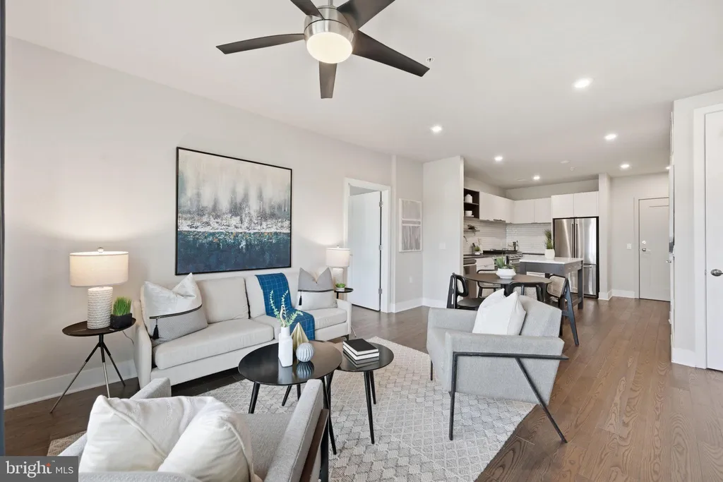 502 Diamondback Drive Unit 310, Gaithersburg, MD 20878 photo 4