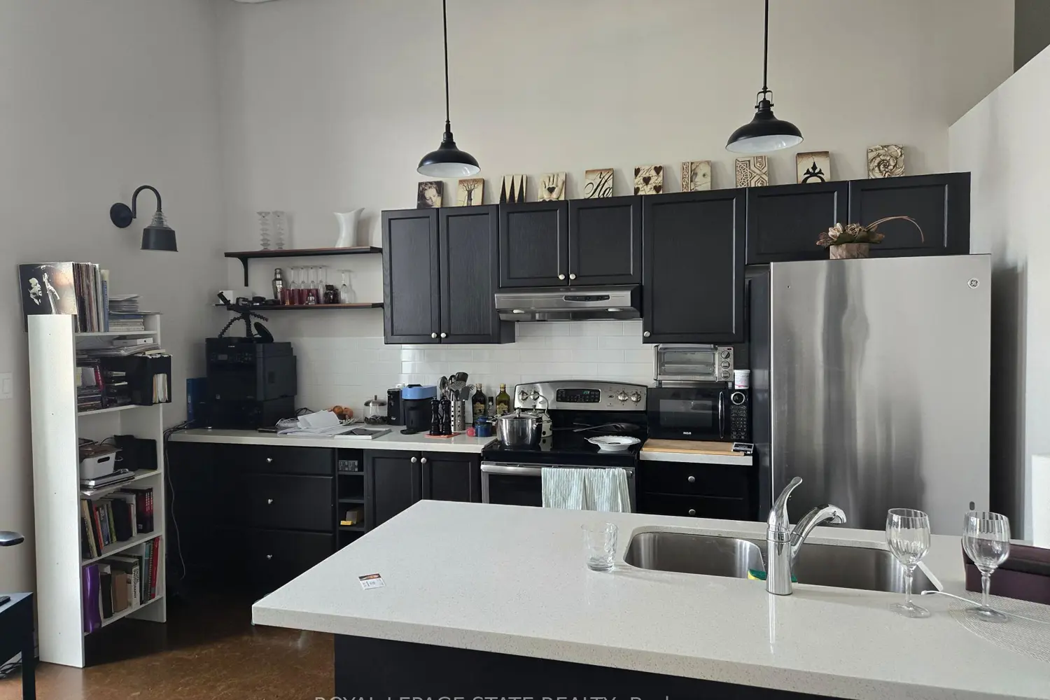 11 Rebecca Street 202 photo 3