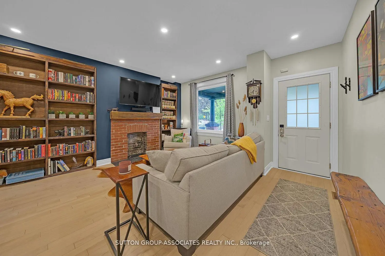 69 Dagmar Avenue photo 5