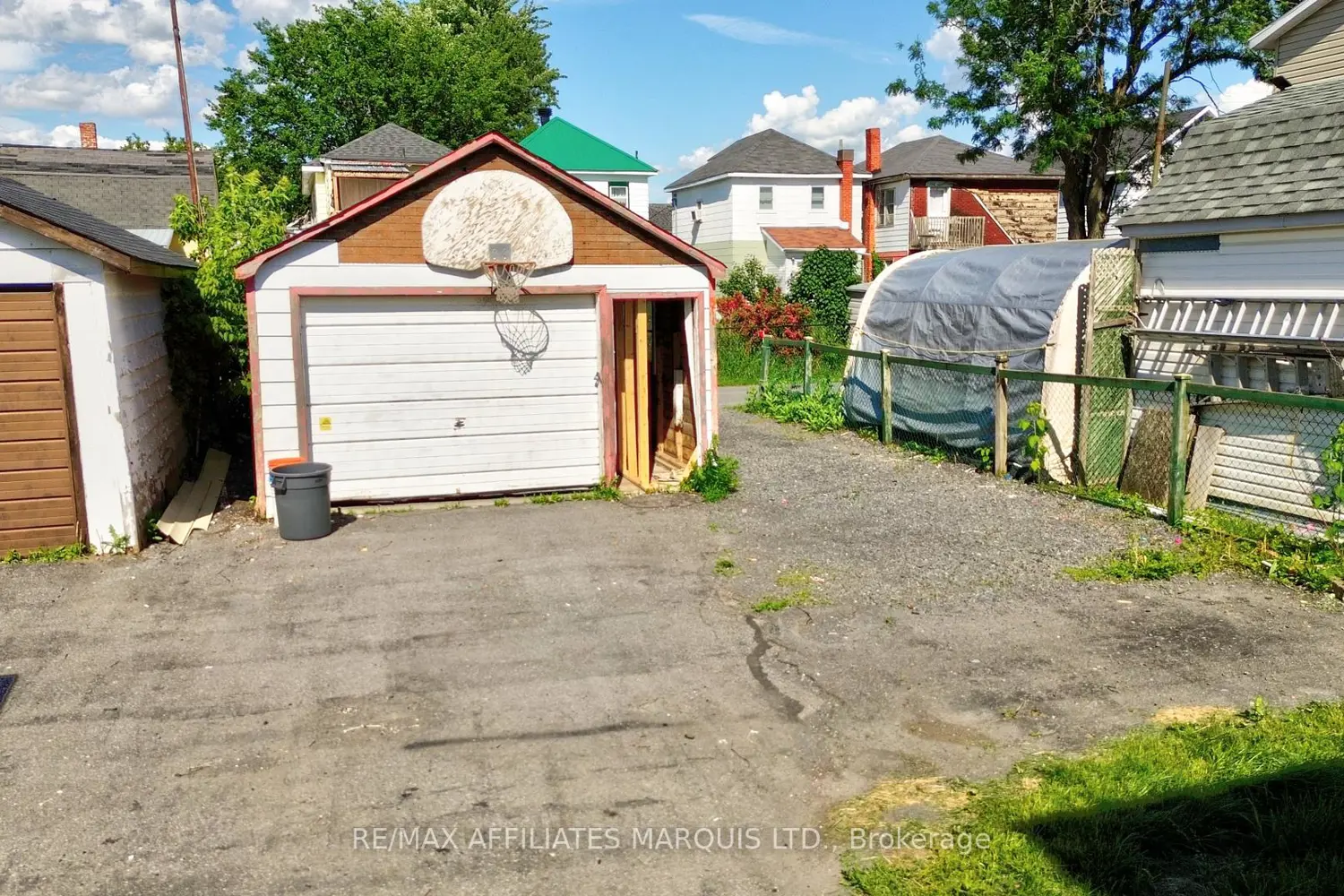 313 Guy Street photo 5