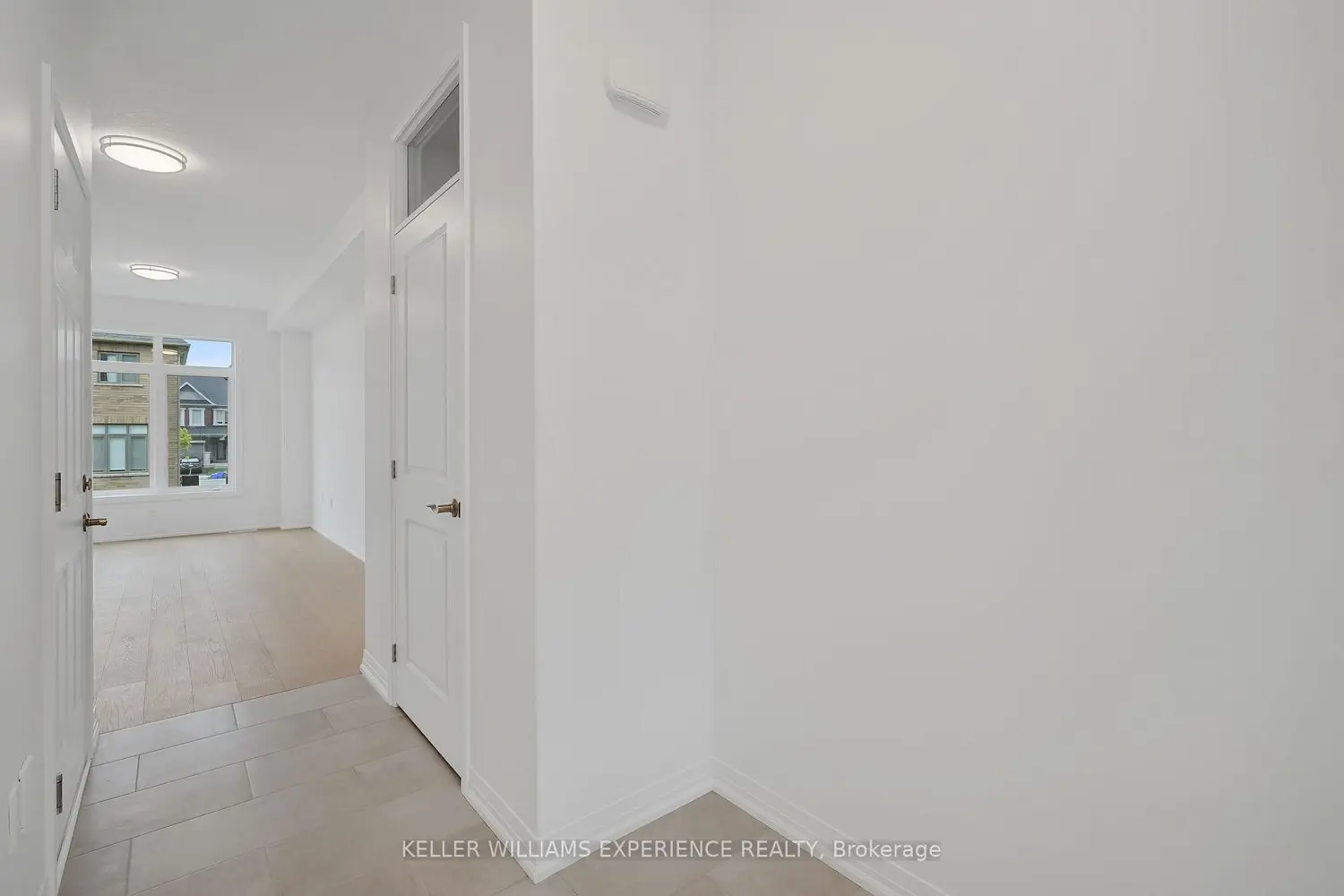 86 Sagewood Avenue photo 5