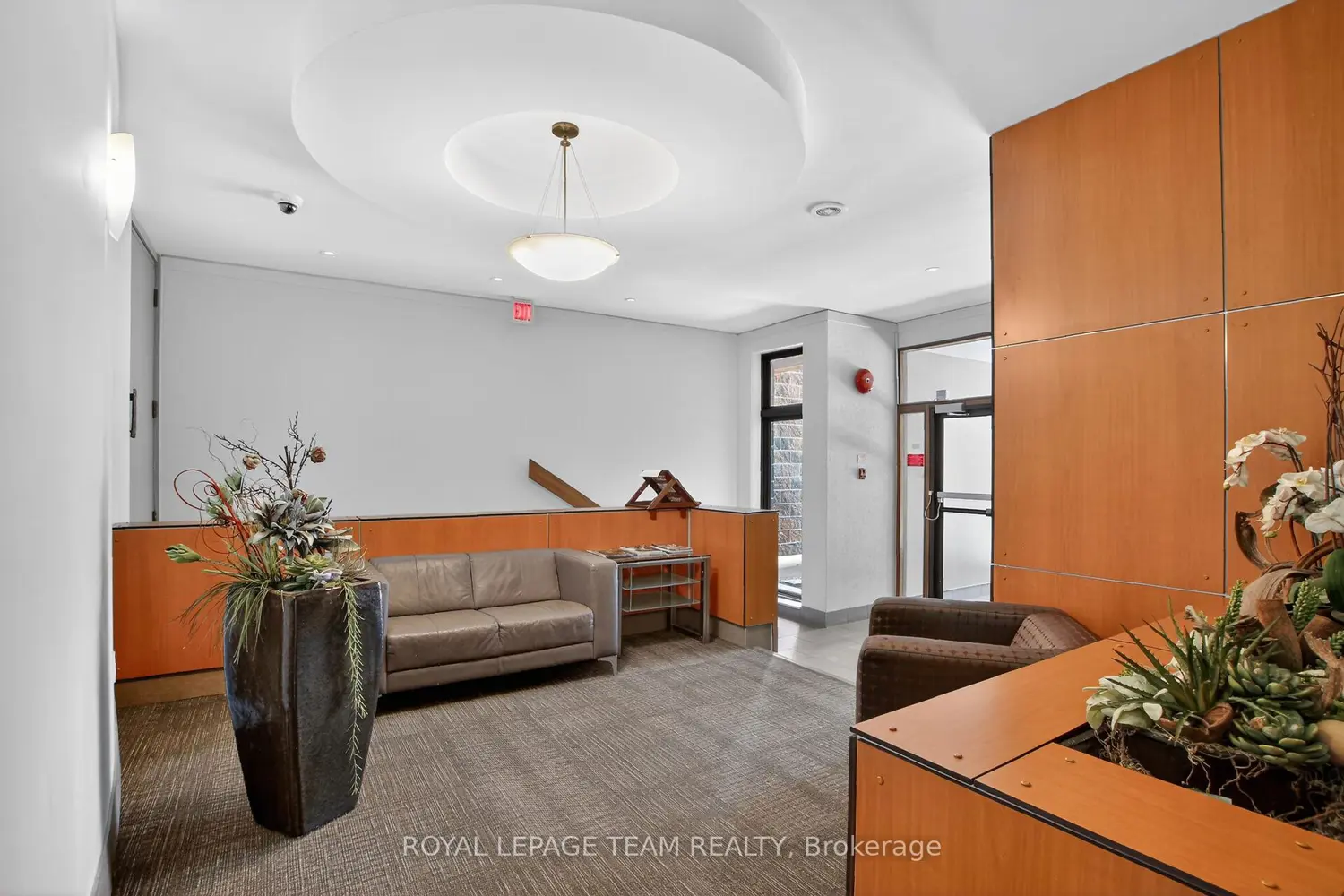 373 Laurier Avenue 505 photo 5