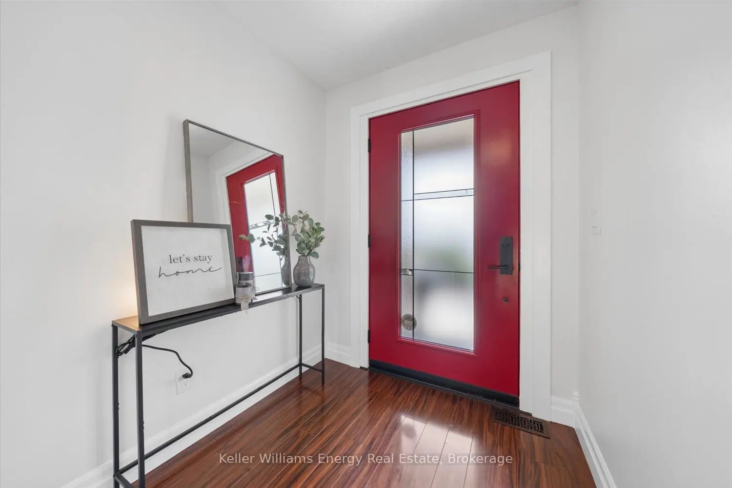 8280 Albert Court photo 3
