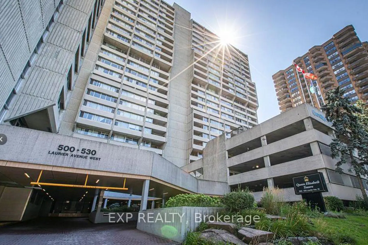 530 Laurier Avenue 1105