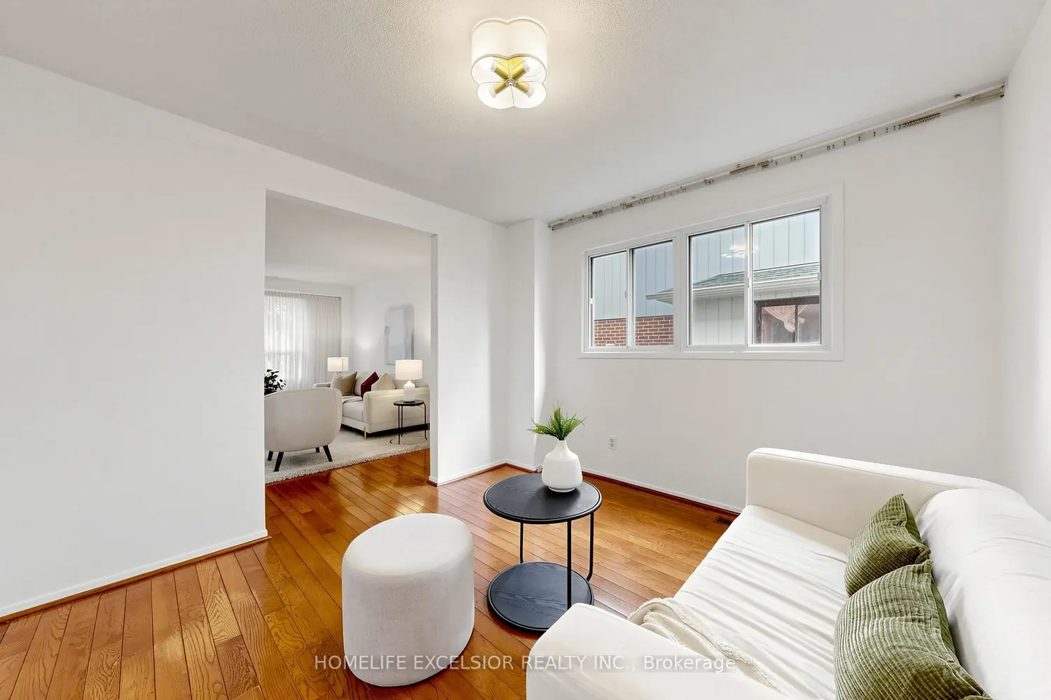 8 Dunmail Drive photo 3