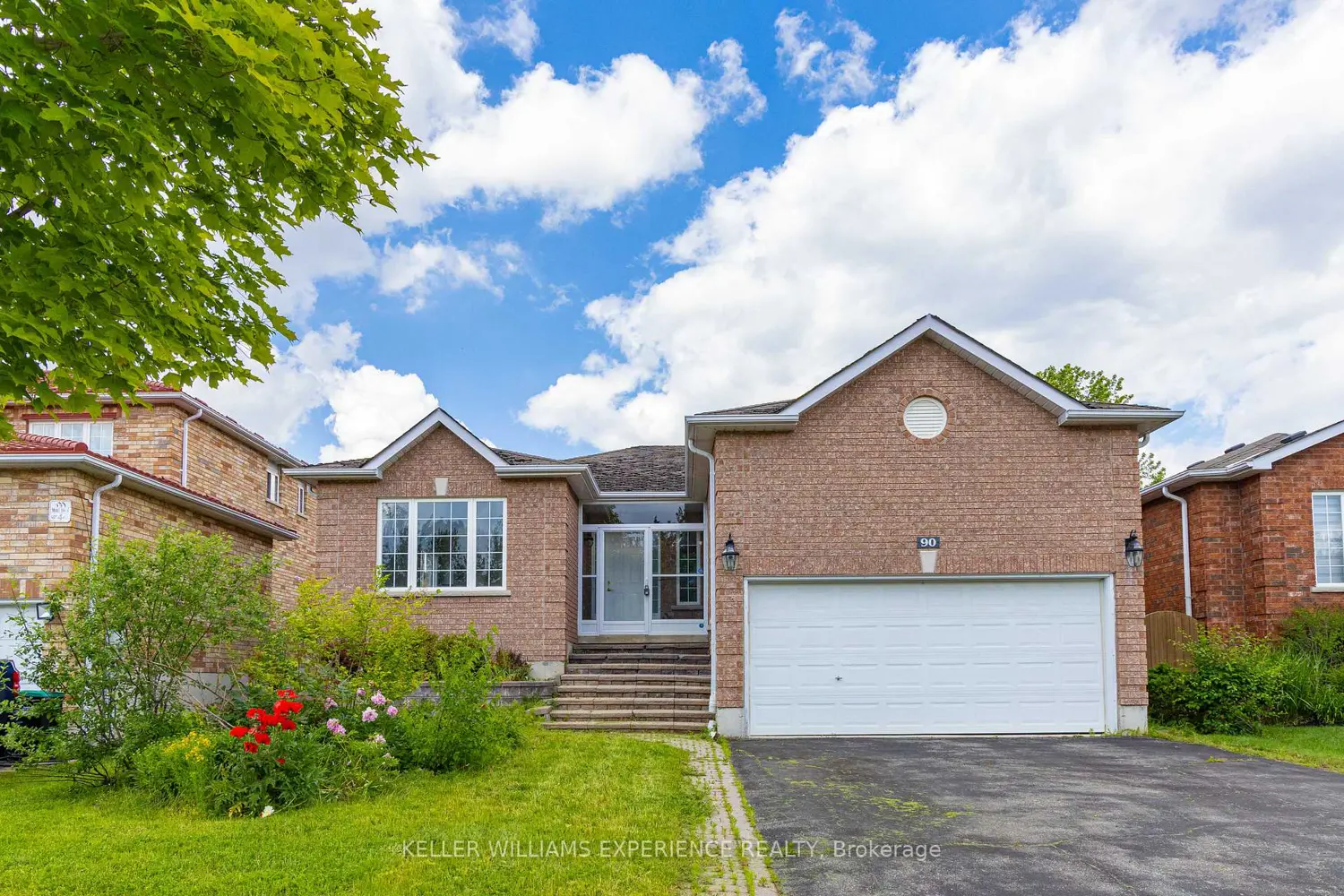 90 Sproule Drive photo 2