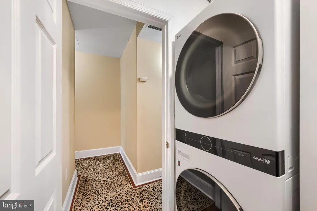 11 W Biddle St Unit 11B, Baltimore, MD 21201
