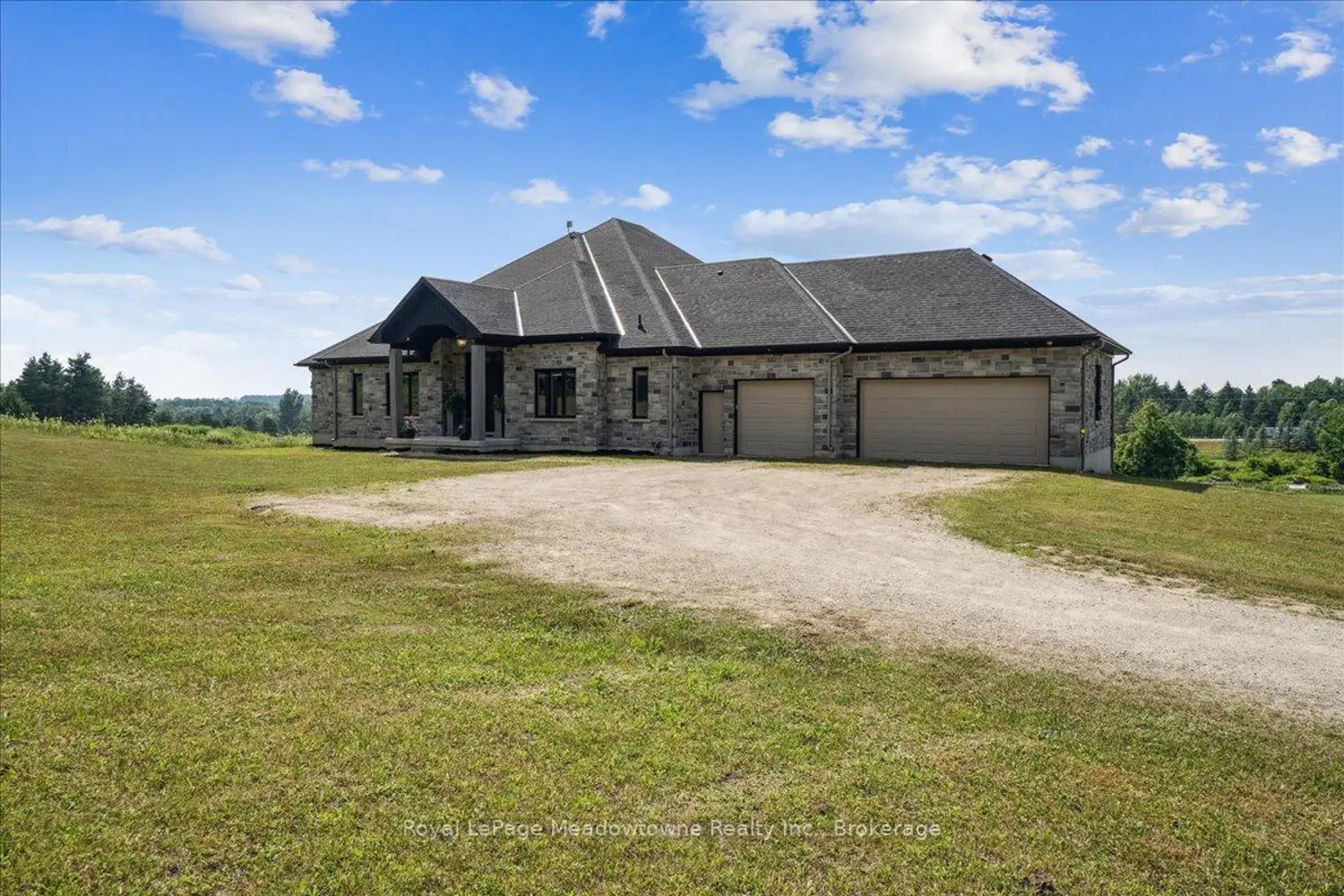 8837 Wellington Road 124 photo 3