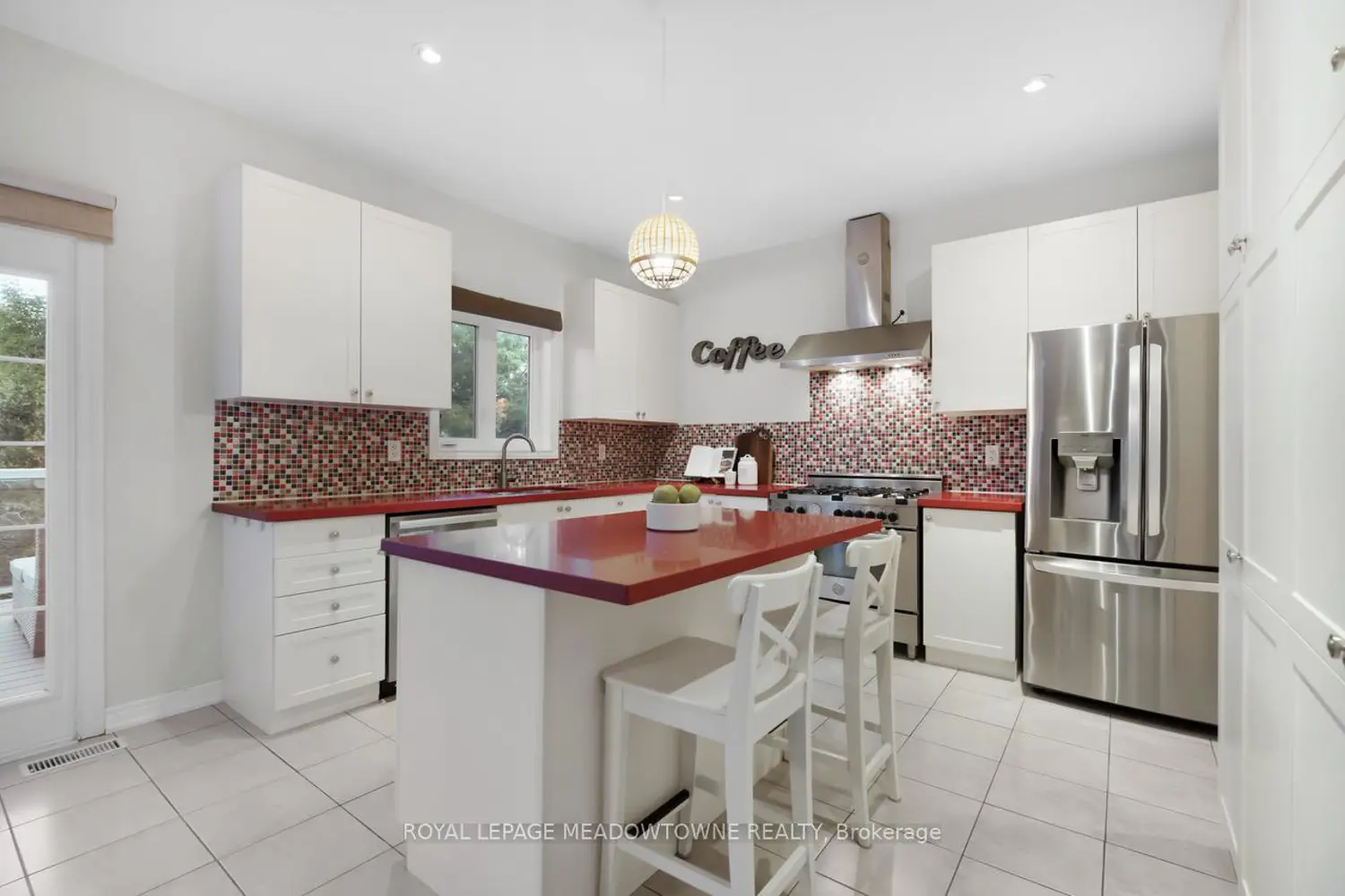 475 Valridge Drive photo 5