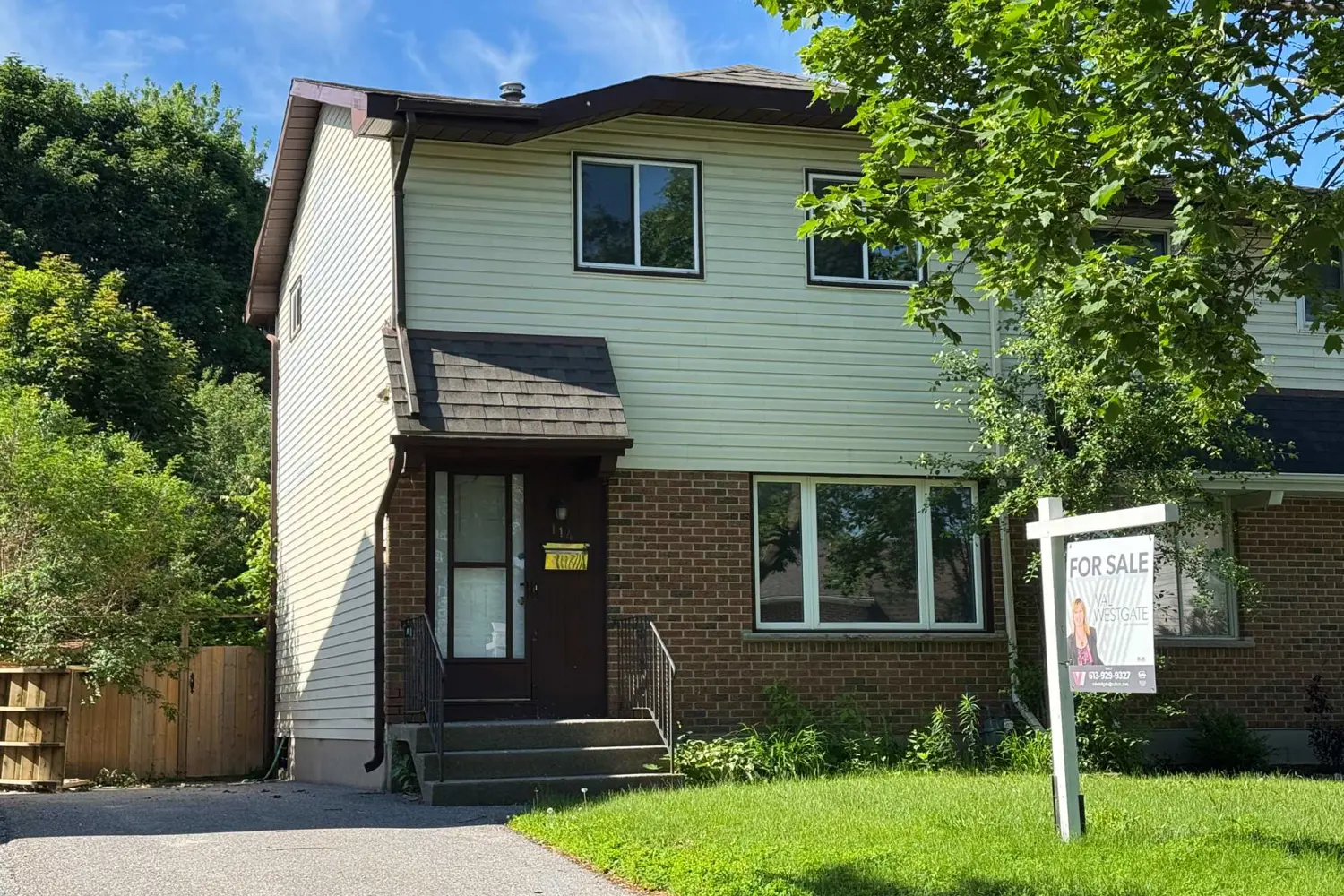 114 Wycliffe Crescent