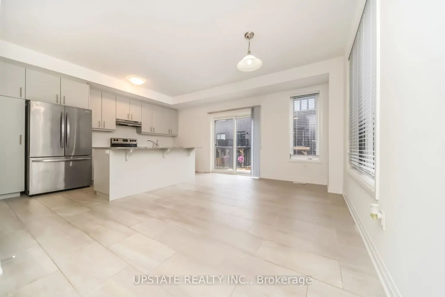 45 Humberstone Drive photo 4