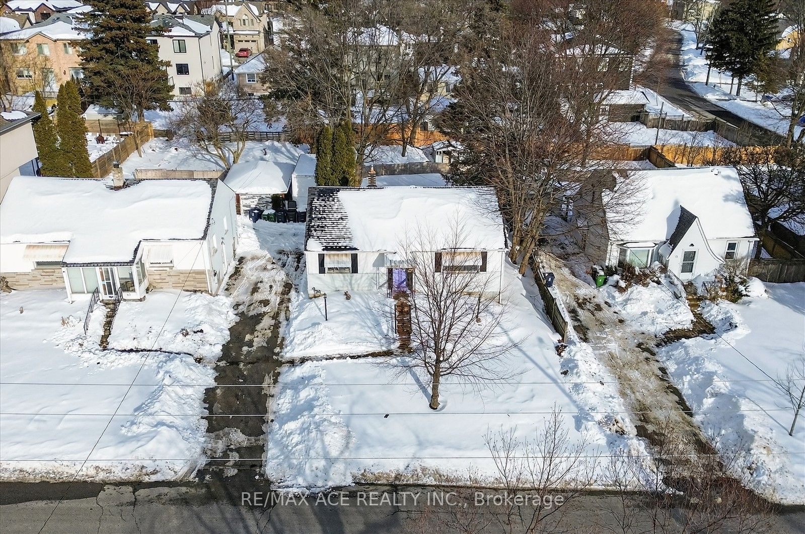 73 Brooklawn Avenue, Toronto, ON, M1M 2P7
