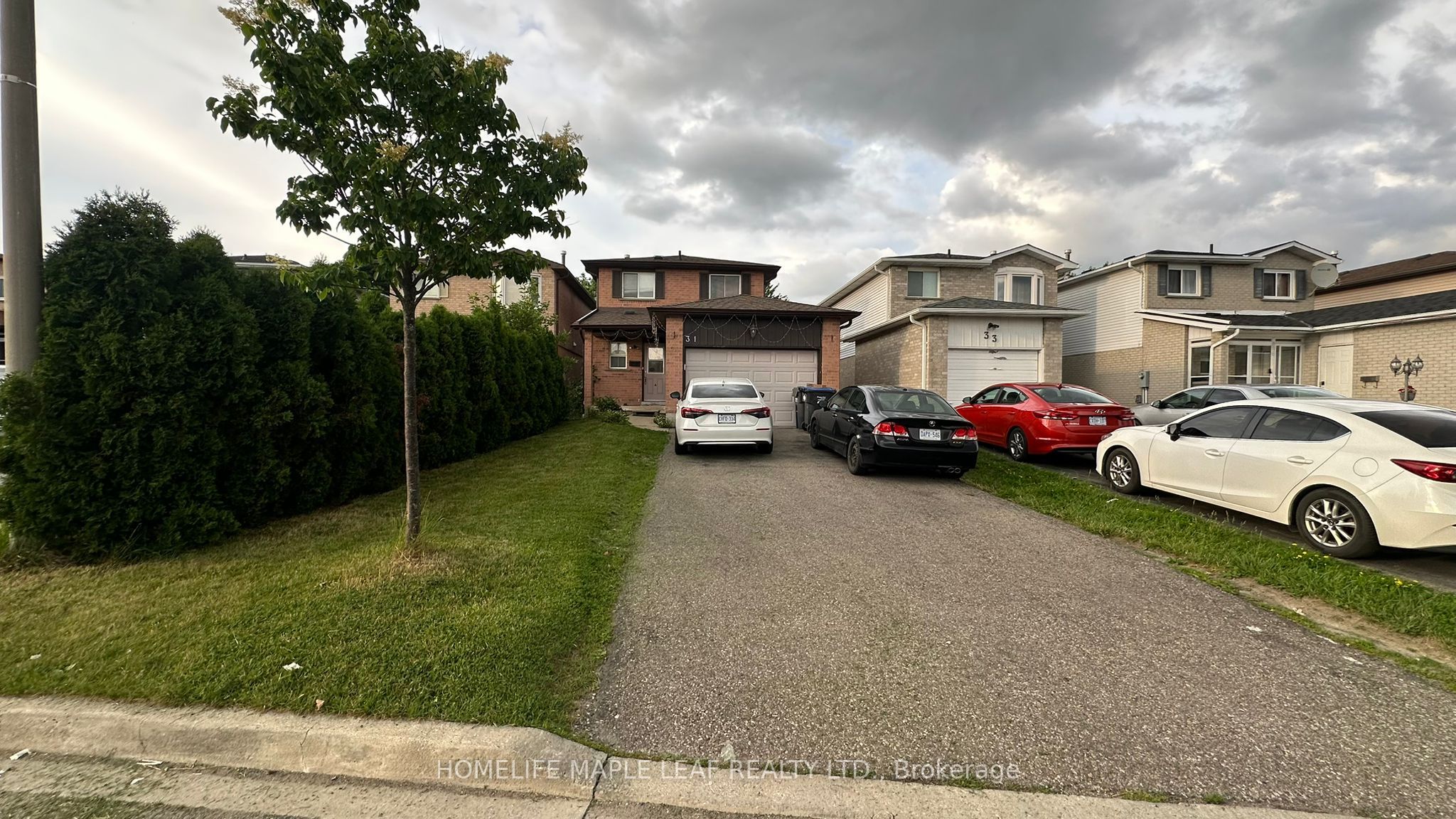Main Floor-31 Newbridge Crescent, Brampton, ON, L6S 4B5
