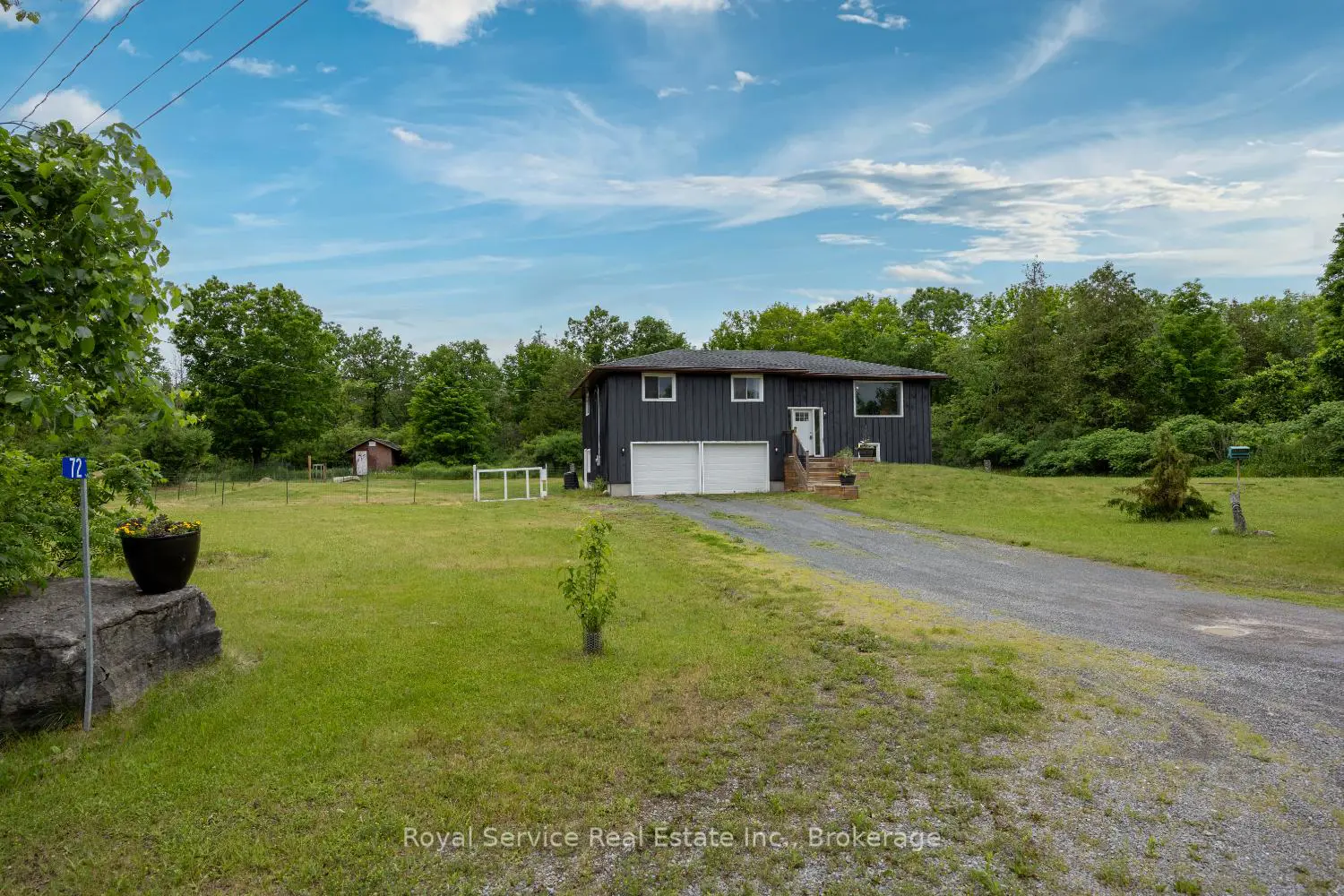 72 James Street photo 4