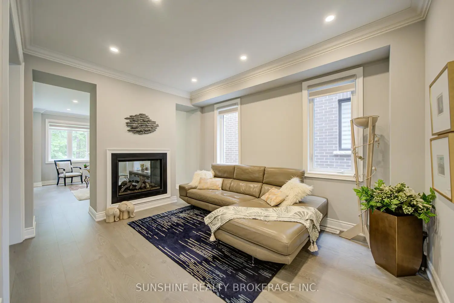 62 Betty May Crescent photo 3