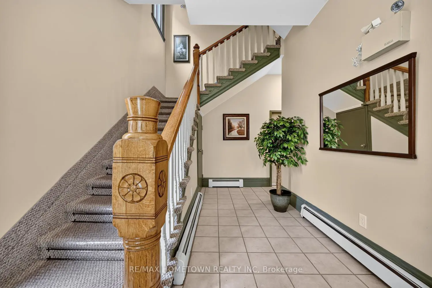 98 Pine Street photo 5