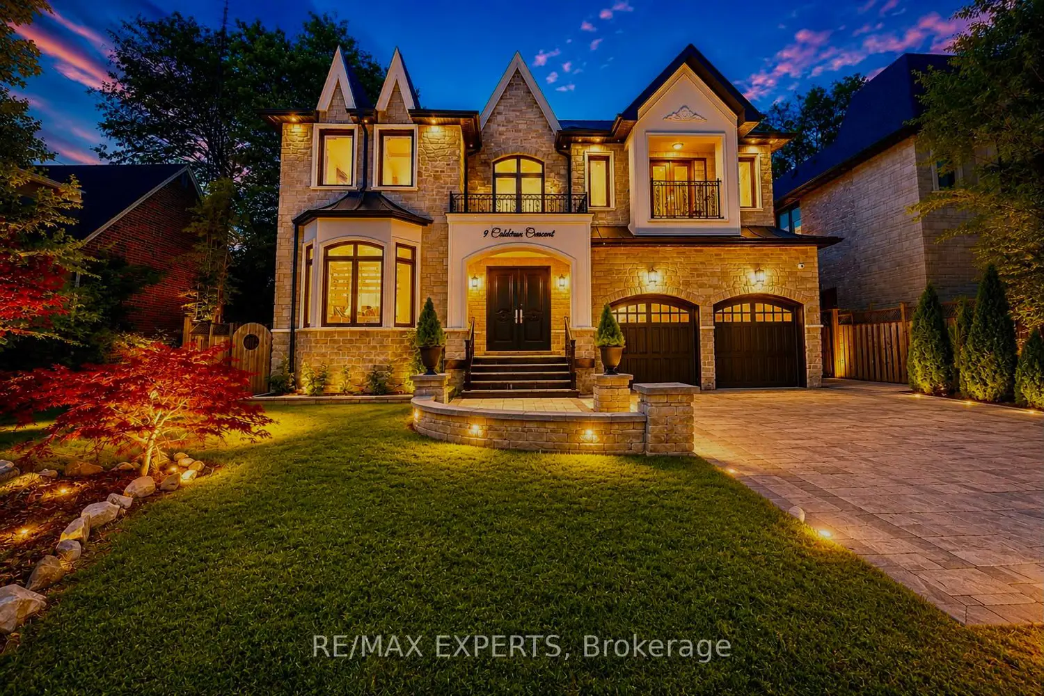 9 Calderon Crescent