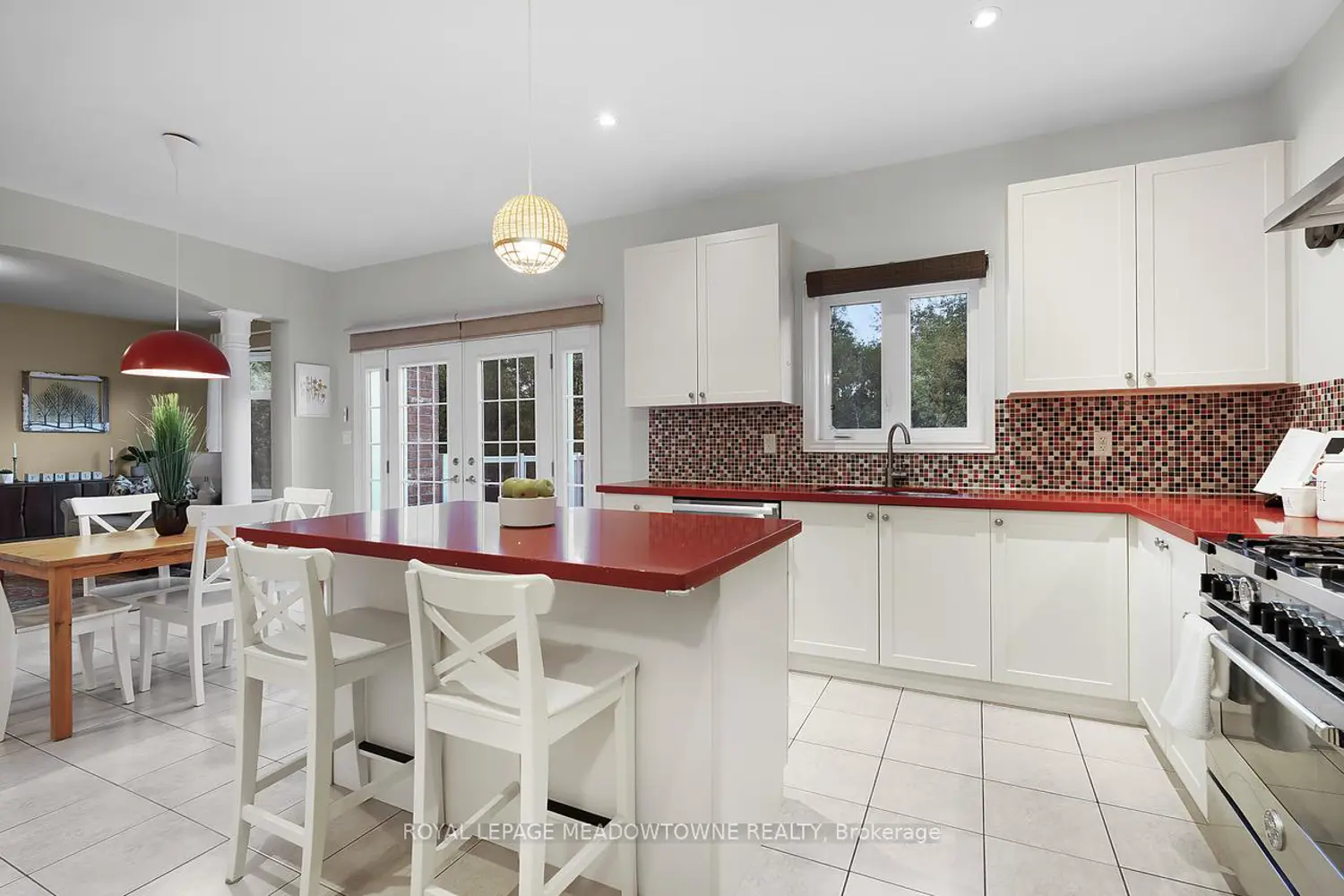 475 Valridge Drive photo 4