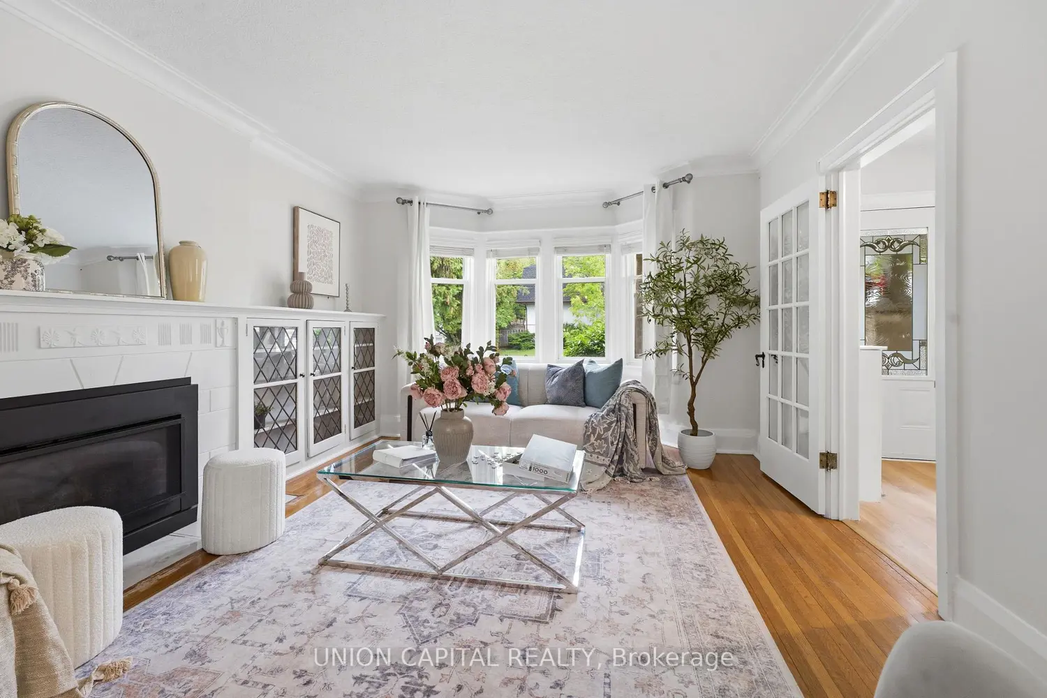 73 Florence Avenue photo 5