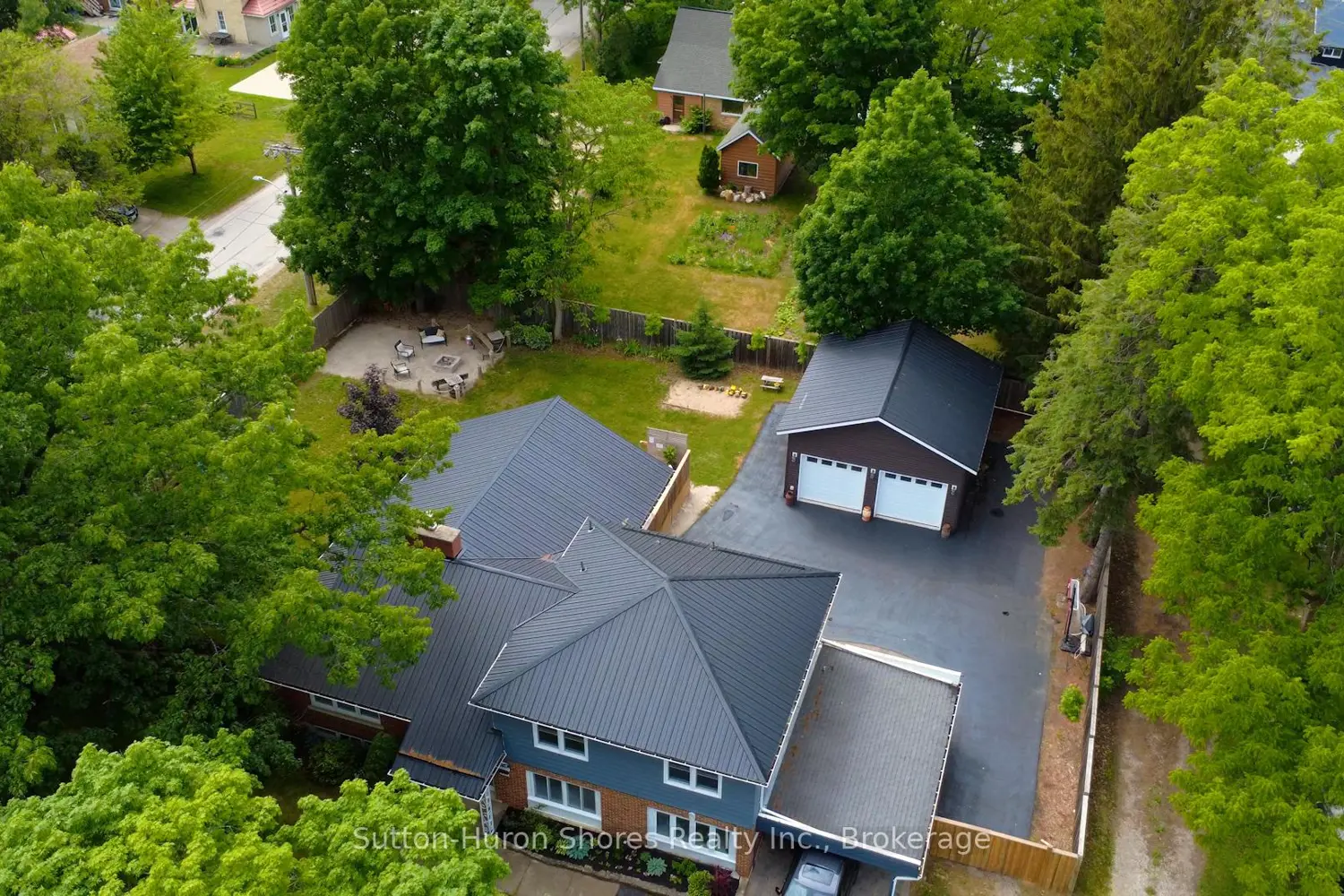 436 Bricker Street photo 2