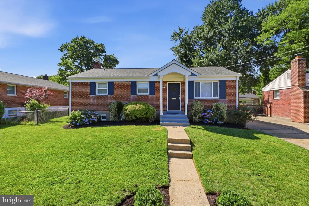 908 Gabel Street, Silver Spring, MD 20901 photo 3
