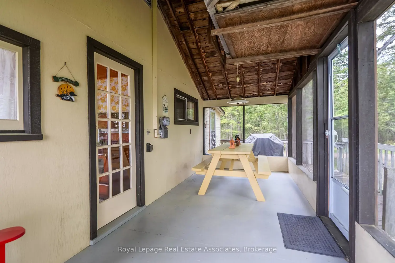 243 Beach Lane photo 5