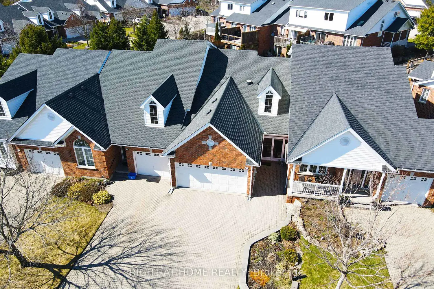 174 Riverwalk Place