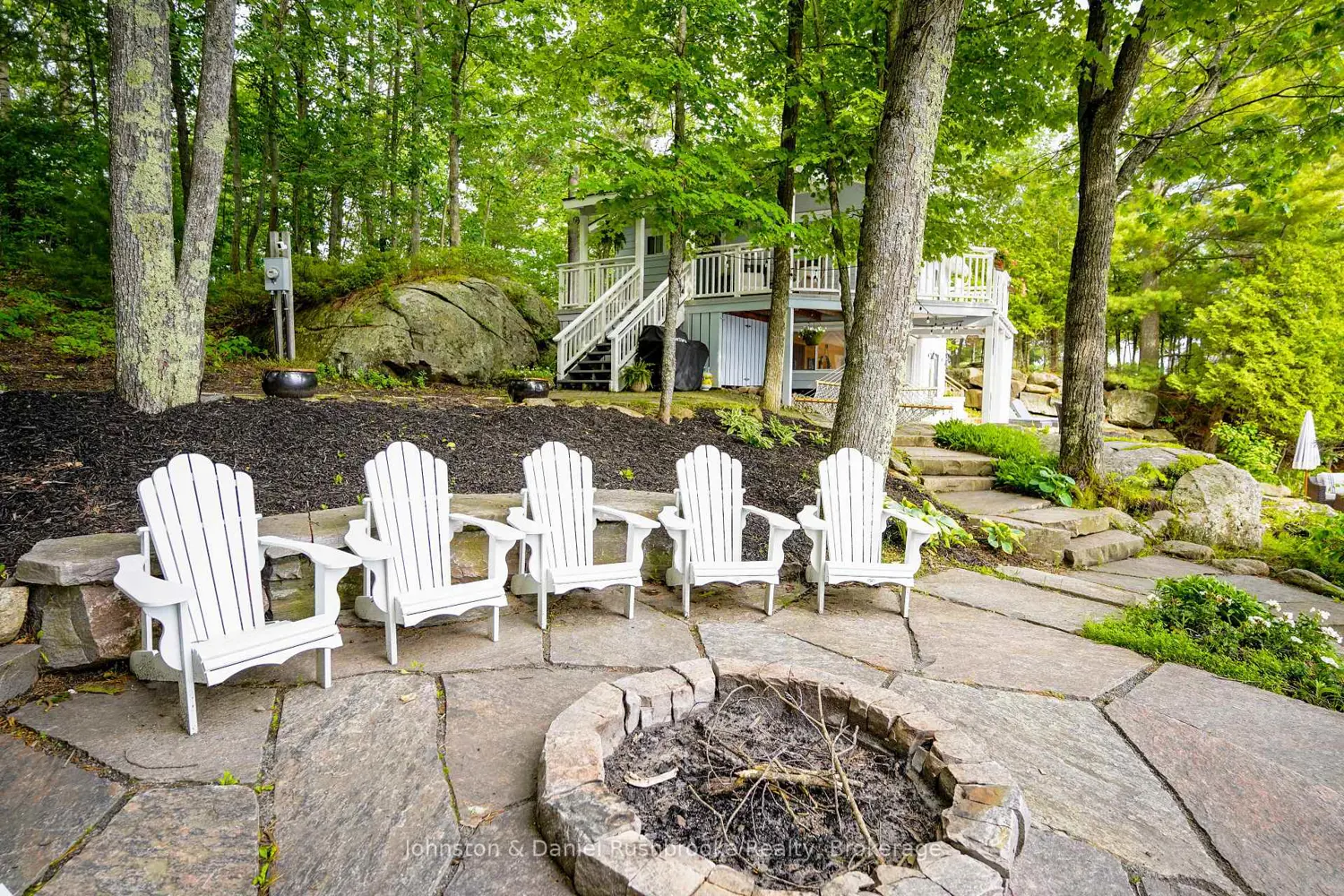 44-2755 Muskoka Rd 118 West